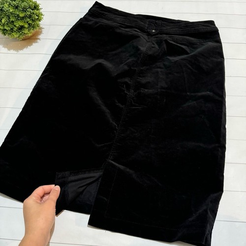 Christopher Banks Black Velvet Corduroy Long Modest Skirt Women’s Size 10 - Picture 4 of 6