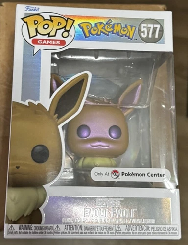 Eevee Pearlescent Funko Pop #577 Pokemon Center Exclusive IN HAND + Protector