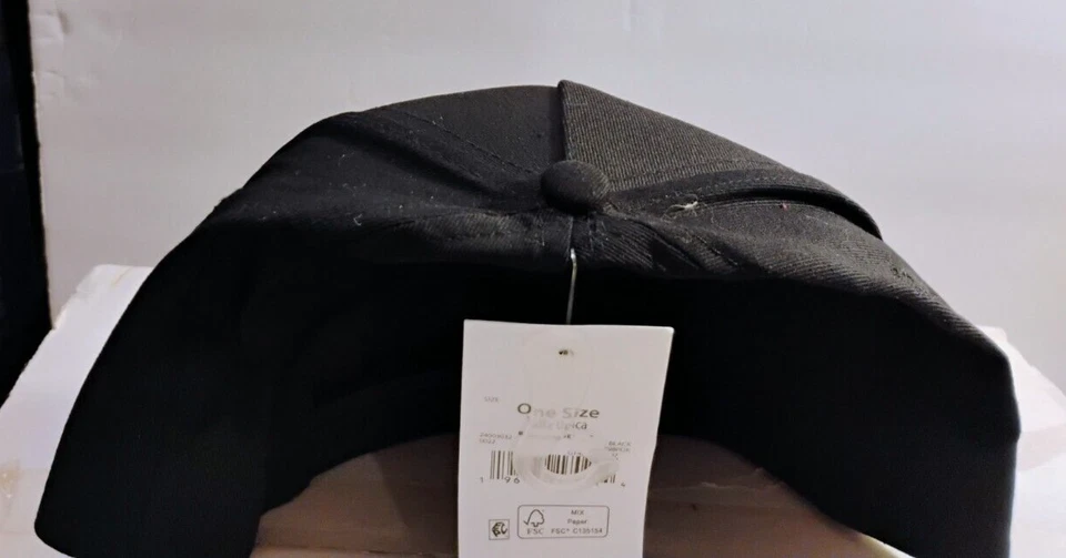 SOMBRERO POKEMON PIKACHU. NUEVA GORRA DE BÉISBOL TALLA JUVENIL ETIQUETA POKEMON COLOR BRILLANTE ENVÍO $5 Foto 2 de 4