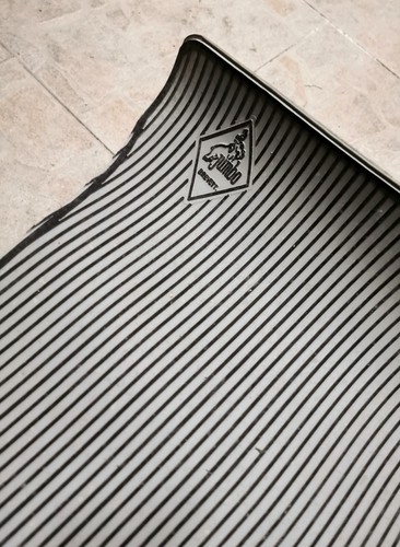 VALENTINI MERCEDES W123 200 220 230 240 300 ORIGINAL NOS RUBBER MATS - Picture 6 of 6