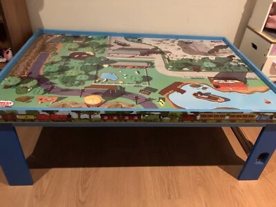 gumtree train table