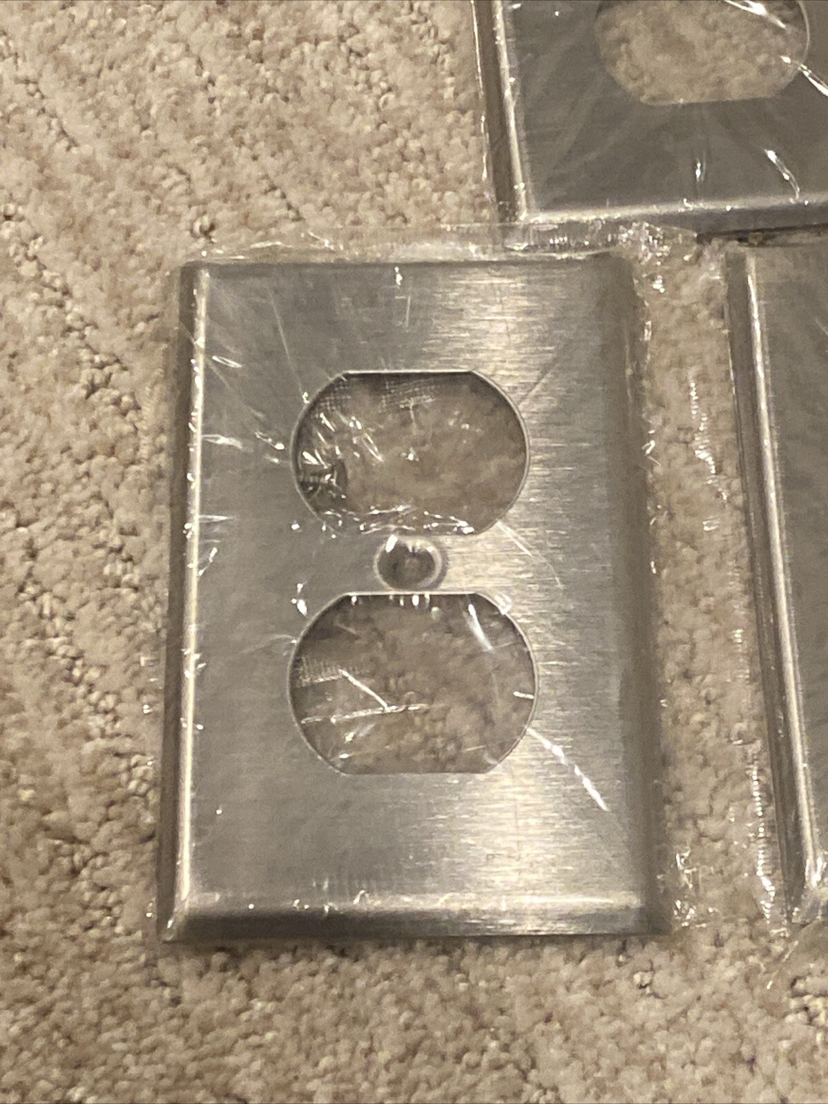 Picture 2 of 4