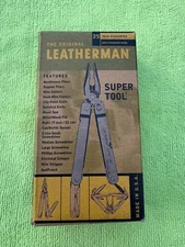 Leatherman SUPER TOOL NIB with Nylon Sheath