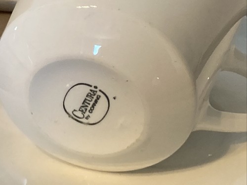 Vintage Centura by Corning White Creamer and Sugar Bowl with Lid & Saucer - Picture 5 of 6