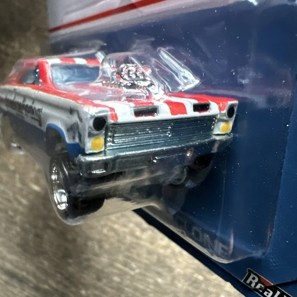 Hot Wheels American Racing Custom Wheels 65 Mercury Comet Cyclone 2023 Foto 3 de 4