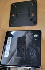 intel NUC i7 5i7RYH Windows 10, vesa mount