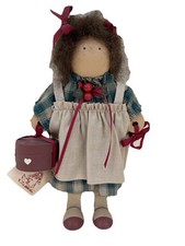 Lizzie High Wooden Doll 1989 Madeleine Valentine with Hat Box Country Christmas