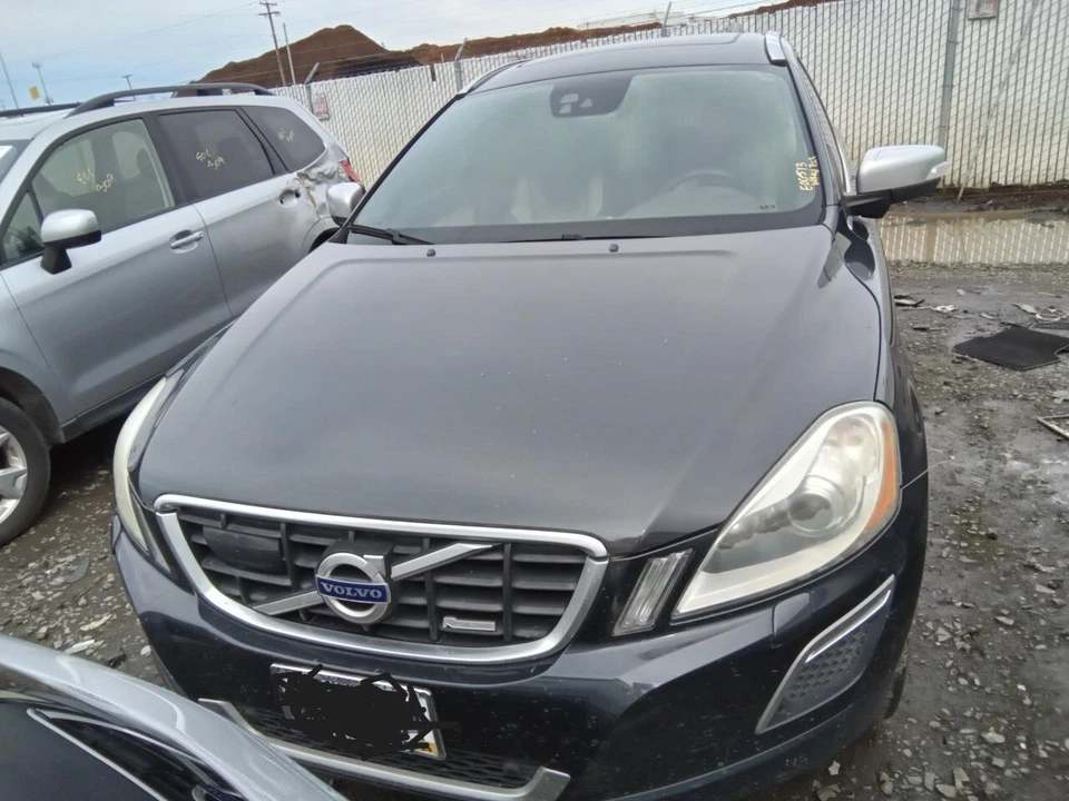 Conjunto de filtro de aire usado se adapta a: Volvo 60 SERIES S60 T6 2013 6 cilindros grado A Foto 4 de 4