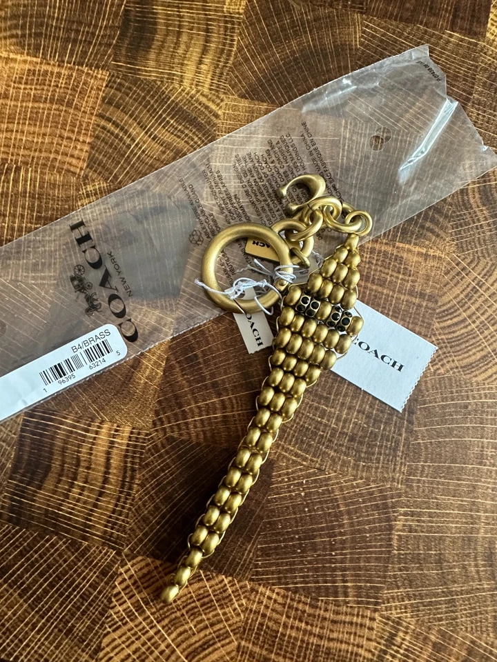 NUEVO CON ETIQUETAS COACH Bolso Serpiente Cuentas Año Nuevo Lunar Dije CZ127 Foto 2 de 4