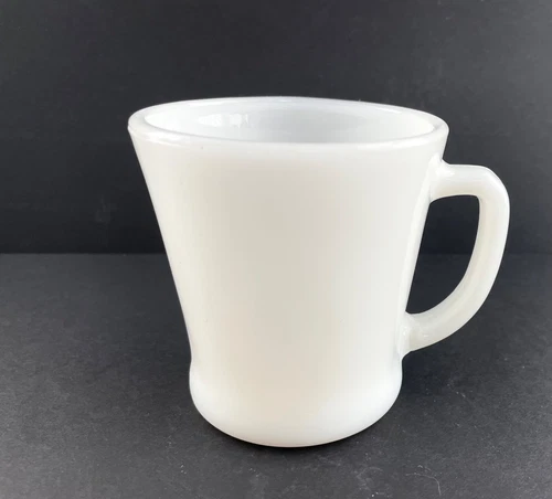 Vintage Anchor Hocking Fire King White Milk Glass Coffee Cup Mug D Handle