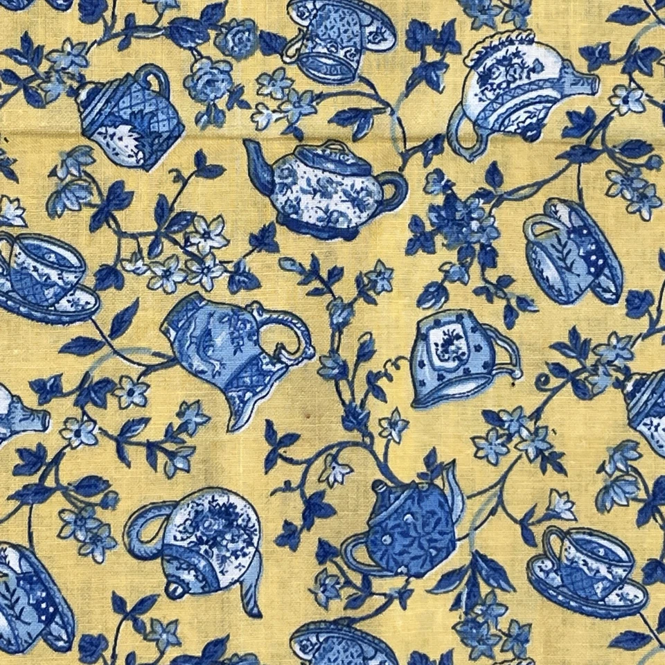 Vtg Concord Fabric The Kesslers Cotton Quilt Yellow & Blue Teapots 42L x 46W - Image 2 of 4
