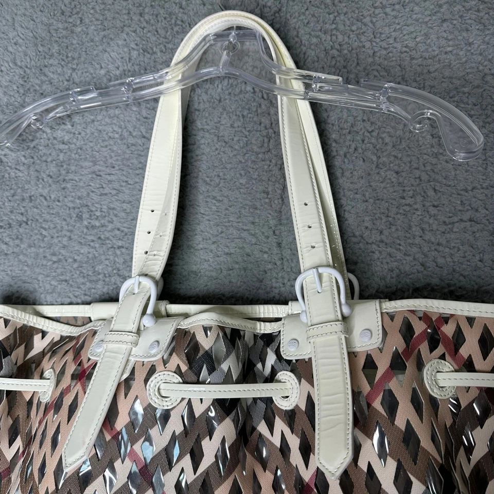 Bolso de mano Burberry Supernova blanco con cordón de red a cuadros Foto 3 de 4