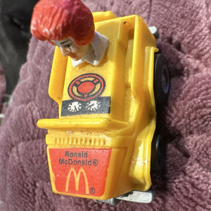 McDonald's Ronald McDonald 1985 Vintage Yellow Toy Car Vehicle Fast Food Premium