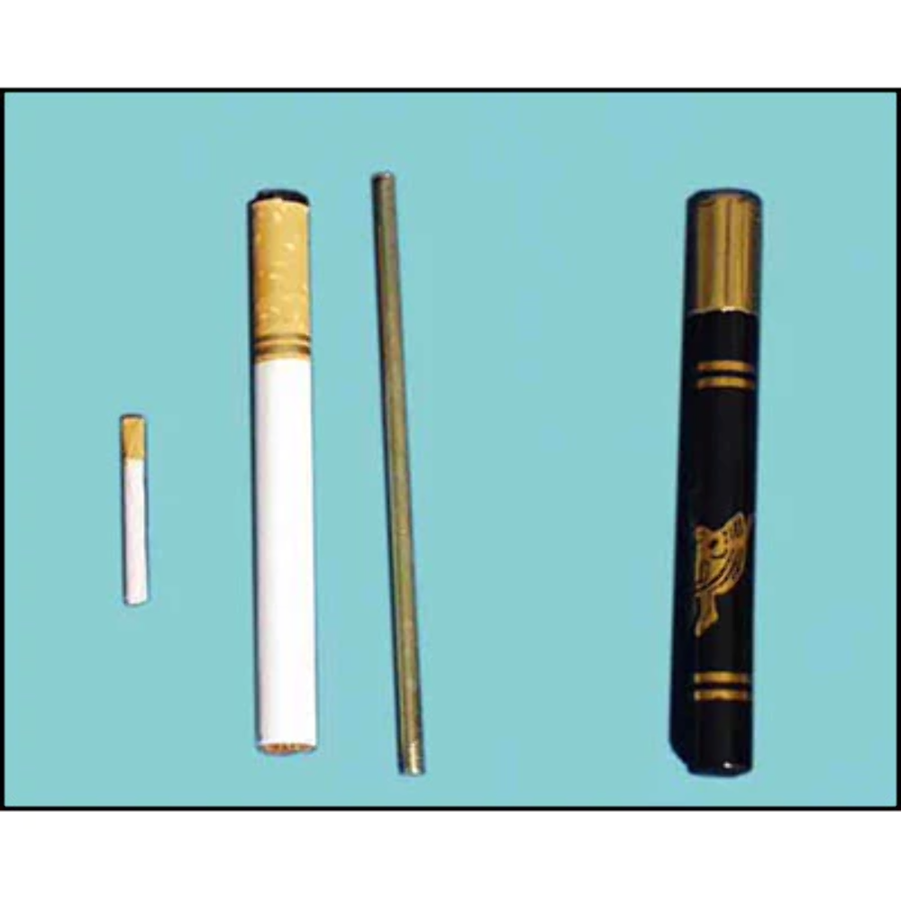 different types of cigarettes names Old cigarette brands hi-res stock photography and images