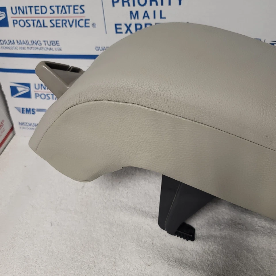 ✅01-04 VOLVO S80 2.5T REAR LEFT SEAT BOLSTER COVER LEATHER OEM GRAY -READ- - Image 2 of 4