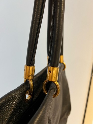 Marc by Marc Jacobs Black Leather Handbag in Great Condition - Vintage - Picture 7 of 9