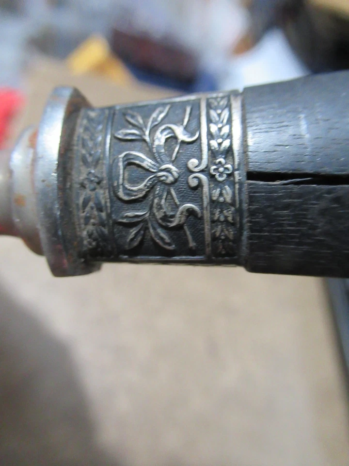 Antique Victorian Asparagus Server Tongs—Ebony Handle, Silver Handle, 19th Cent. - Image 4 of 4