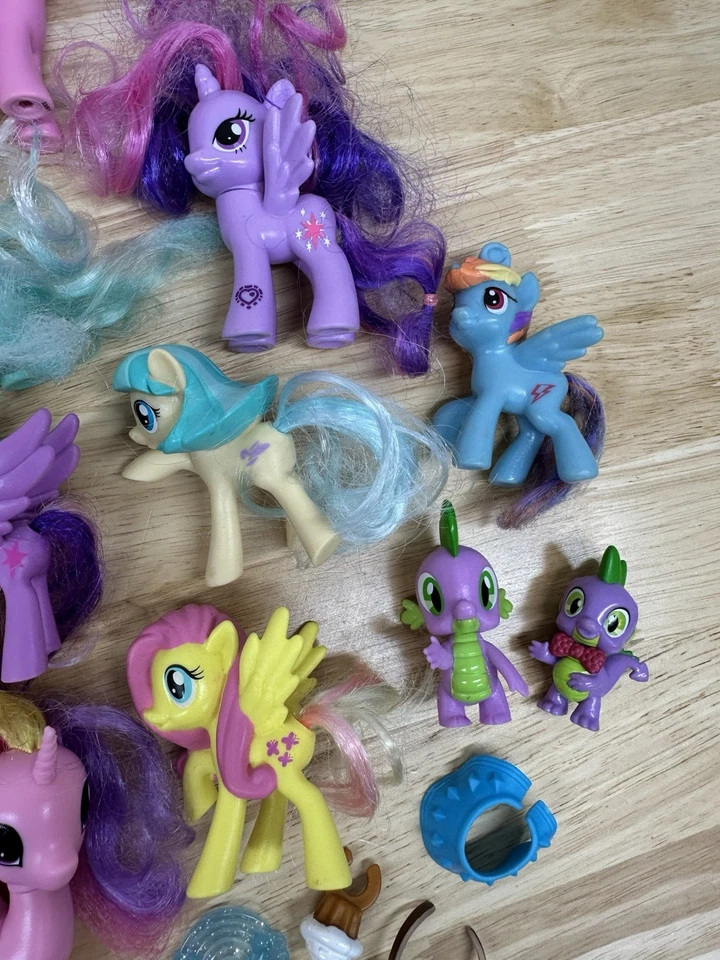 Lote de 30 (G4) figuras My Little Pony ponis 3"-4” de alto, cepillables Gen 4 Spike Foto 4 de 4