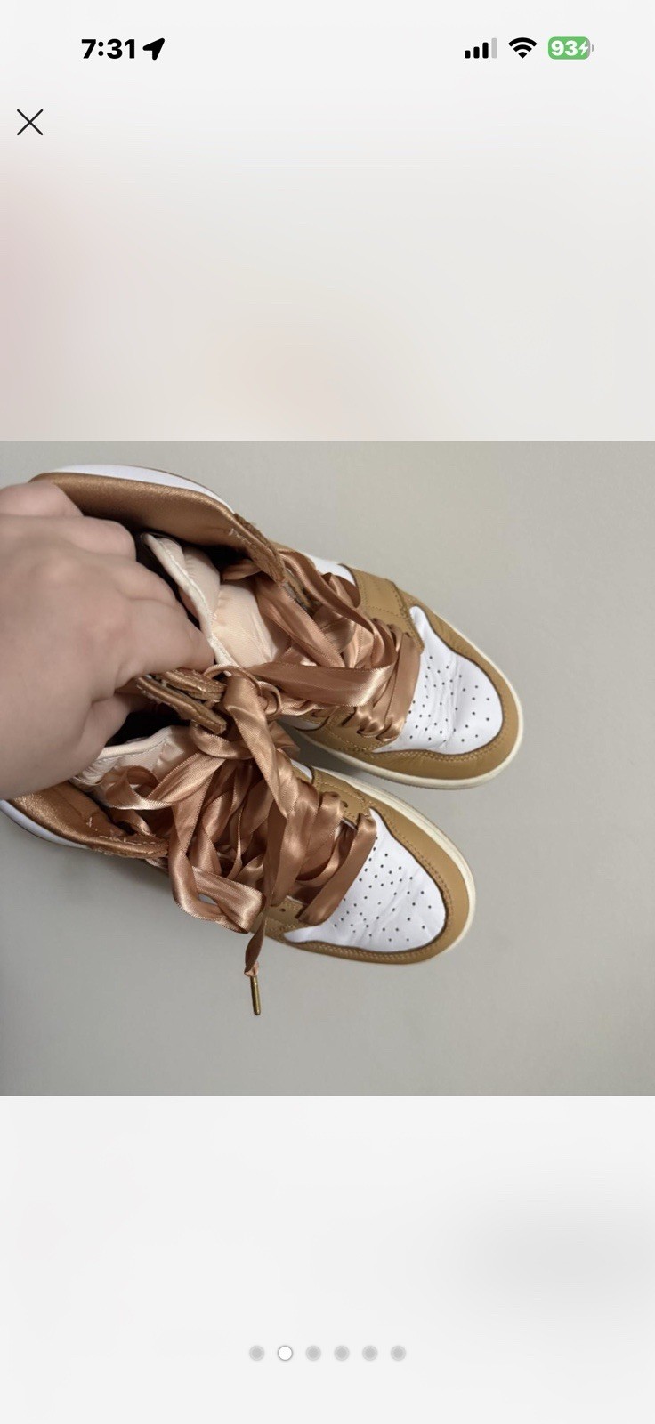 nike dunks - image 2