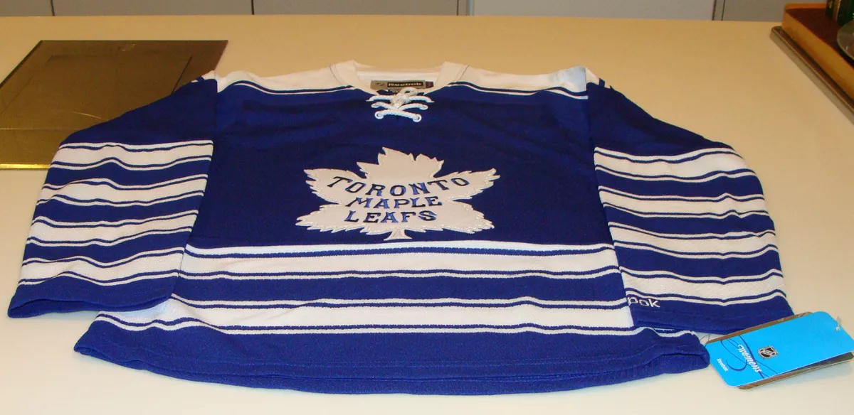 2014 Winter Classic Toronto Maple Leafs NHL Hockey Jersey Ladies Women XS House