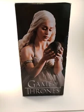 Dark Horse HBO Game of Thrones Daenerys Targaryen 7.5" Fig Sealed in Box w/ Wear