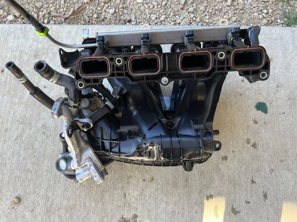 Colector de admisión de aire deportivo Mitsubishi Outlander 2011-2020 con carrocería de acelerador 2,0 Foto 4 de 4