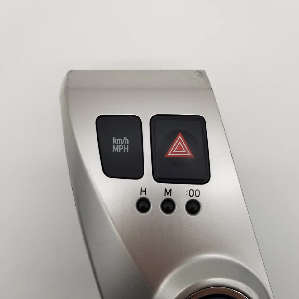 TOYOTA PRIUS V 2012-2015 MOTOR ENCENDIDO ARRANQUE INTERRUPTOR MONTAJE BISEL Foto 2 de 4