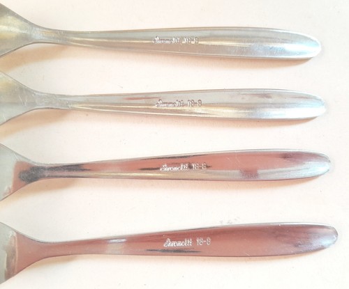 4 vtg Chromolit cake pastry forks 5¾in 14½cm embossed crescent scrolls stainless - Picture 12 of 15