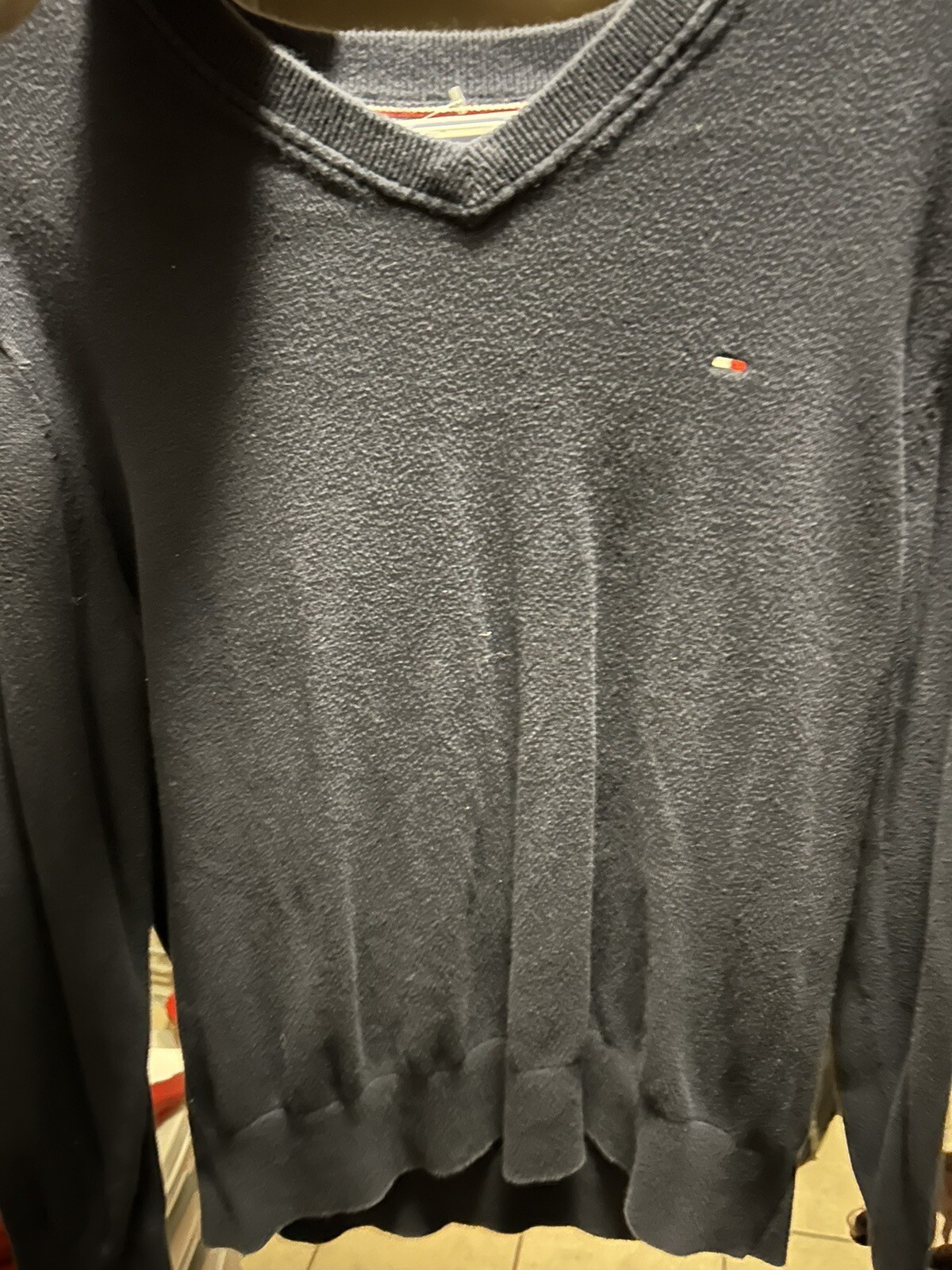 Tommy Hilfiger Mens Medium M Size V Neck Sweater Pima Cotten Pullover