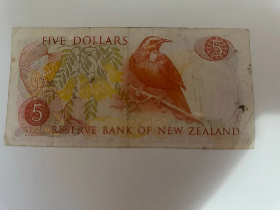 New Zealand $5 REPLACEMENT   STAR 1977-81 Prefix 991 P-165d* Circulated - Image 2 of 2