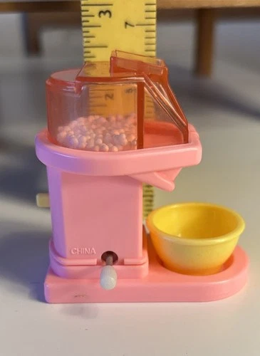 Vintage Barbie Kitchen Wind Up Magic Moves Pink Popcorn Maker 1993 Mattel #67020