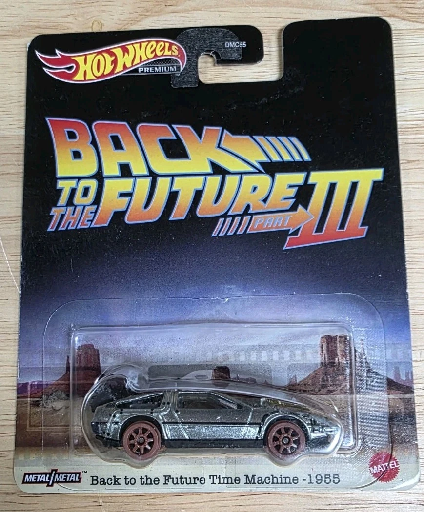 Hot Wheels Retro Entertainment Back to the Future DeLorean Diecast