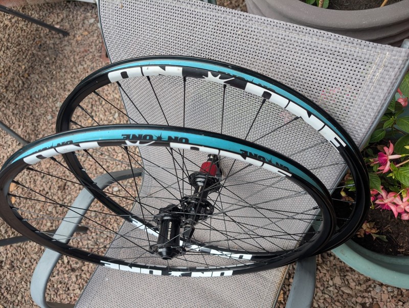 ON ONE 26" WHEELSET MINT 12MM AND Q/R QUALITY