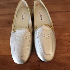 DANIEL GREEN WOMEN'S MEG GOLD COLOR LEATHER SLIP-ON SLIPPERS SIZE 6.5 N Narrow
