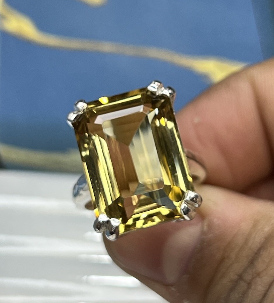 Picture 2 of 5