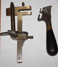 Blanchard Paris rzadka skóra antyczny mosiądz narzędzie Lederaarbeiter Strap / Pasek Pług