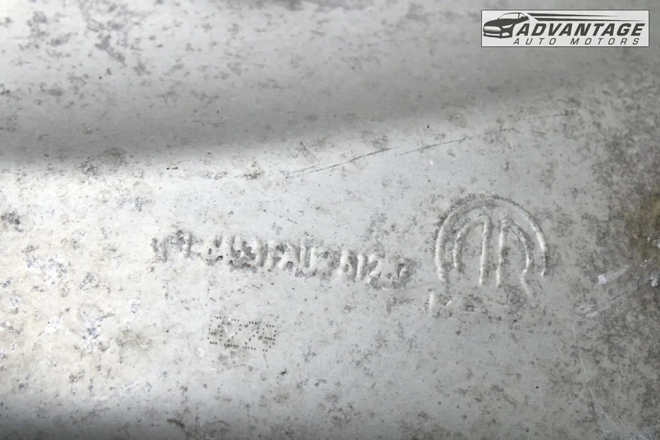 Tubo silenciador de escape Chrysler Pacifica 2017-2025 3,6 L DOHC V6 corte OEM Foto 4 de 4