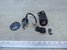 1975 Honda CB360 Twin H20930) ignition switch lock set with key 