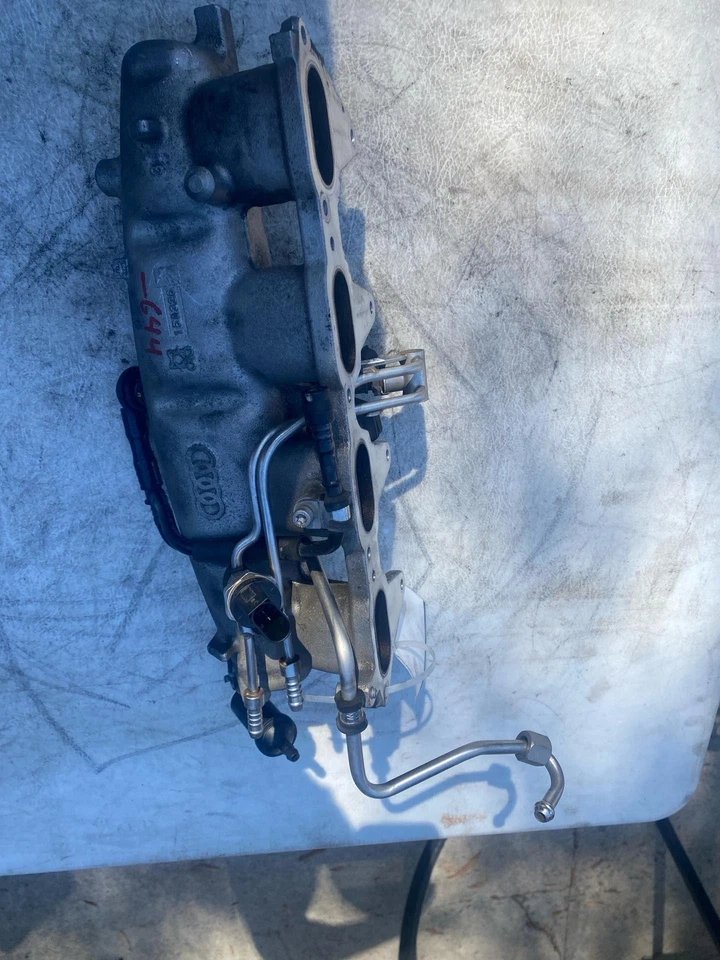 2015 - 2017 AUDI Q5 Utility 2.0L (turbo) w/o Hybrid Upper Engine Intake Manifold - Image 3 of 4