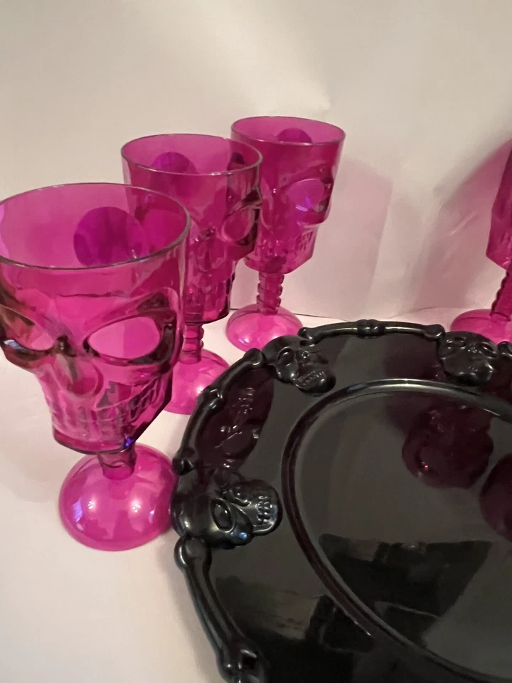 Skull Serving Platter & 6 Ghastly Goblet Cup Glass Plate Purple Halloween Party — 第 2/4 张图片