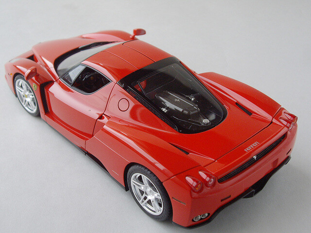 Rare kit Tamiya 1/24 Enzo Ferrari Red Version from Japan
