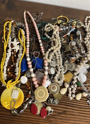 Vintage Mixed Estate Costume Jewelry Lot