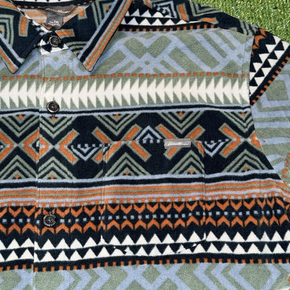 Eddie Bauer Shacket Mens XL Tall Fleece Western Button Up Aztec Soft - Image 3 of 4