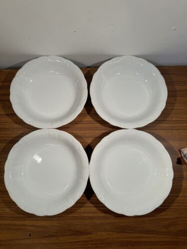 Classic Baroque Porcelain China, Japan Set Of 4 bowls - Picture 1 of 6