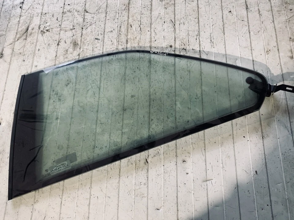 Rear Left side corner quarter window glass for BMW 3-Series 