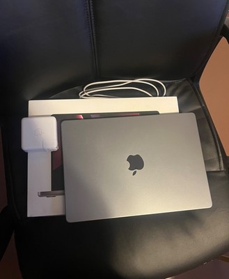 Apple MacBook Pro 14'' (512GB SSD, M2 Pro, 16GB) Laptop - Space Gray - MPHE3LL/A