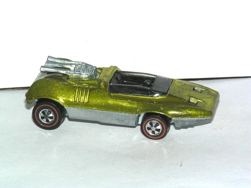 1970 Hot Wheels Redline Peeping Bomb PRETTY YELLOW NICE WHEELS/BASE!