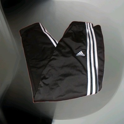 ADIDAS ATHLETIC SWEATPANTS BOYS YOUTH XL 18/20 LOOKS PRETTY GOOD