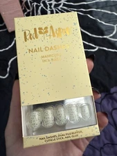 New Red Aspen Spill The Tea Katya Short Square Press On Nail Dashes Reusable