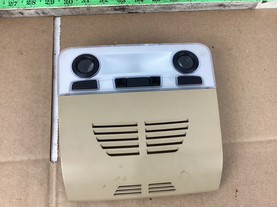 Lámpara de luz de lectura domo trasero BMW 328i 2007-2011 68296006 OEM Foto 3 de 4